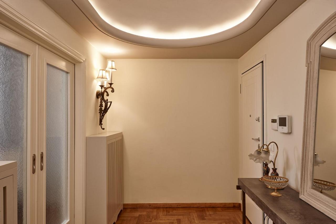 Kolonaki Square Elegant Apartment Athens Exterior photo